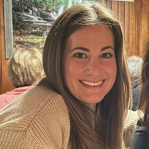 Meet your Posher, Jesseca